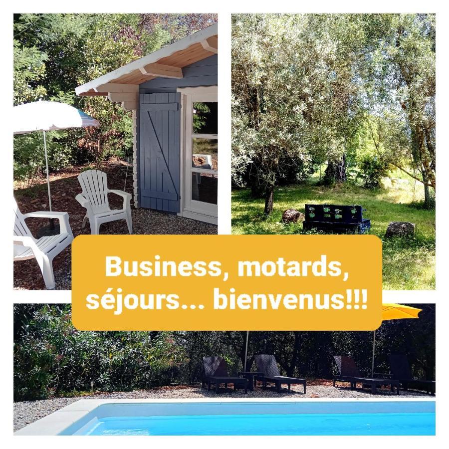 Chalet "Le Petit Olivier" Gites Appart 'Hotel L'Echappee Belle D'Aubenas Logement 2 Sur 3 Exterior photo